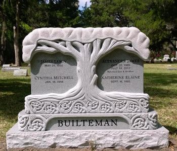 southern-monument-installed-at-cemetery